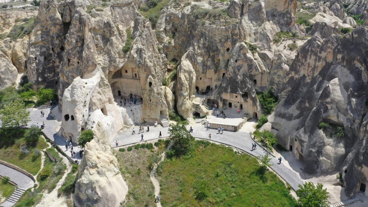 Göreme Açık Hava Müzesi’ne turistler akın etti